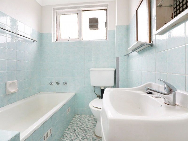 4/8 London Drive, West Wollongong NSW 2500