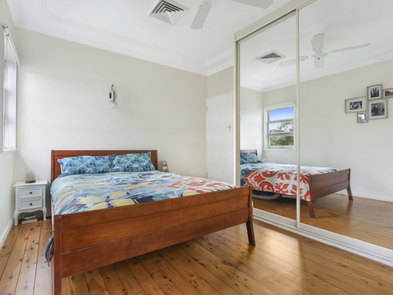 105 Heaslip Street, Mangerton NSW 2500