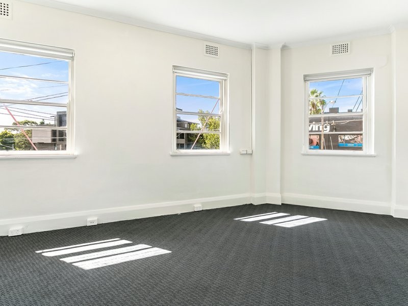 104 Victoria Road, Willoughby NSW 2068