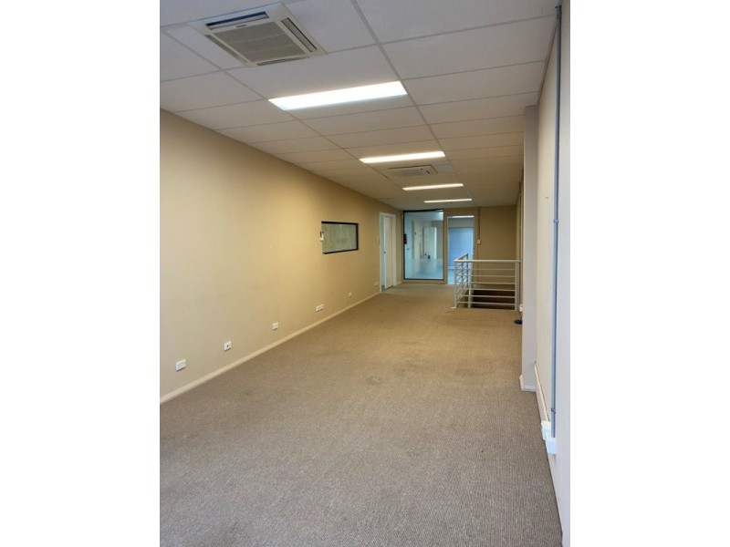 2/12-14 Beaumont Rd, Mount Kuring-gai NSW 2080