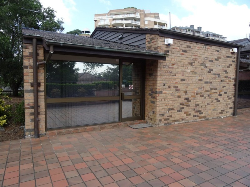 2/1 Ashley Street, Hornsby NSW 2077