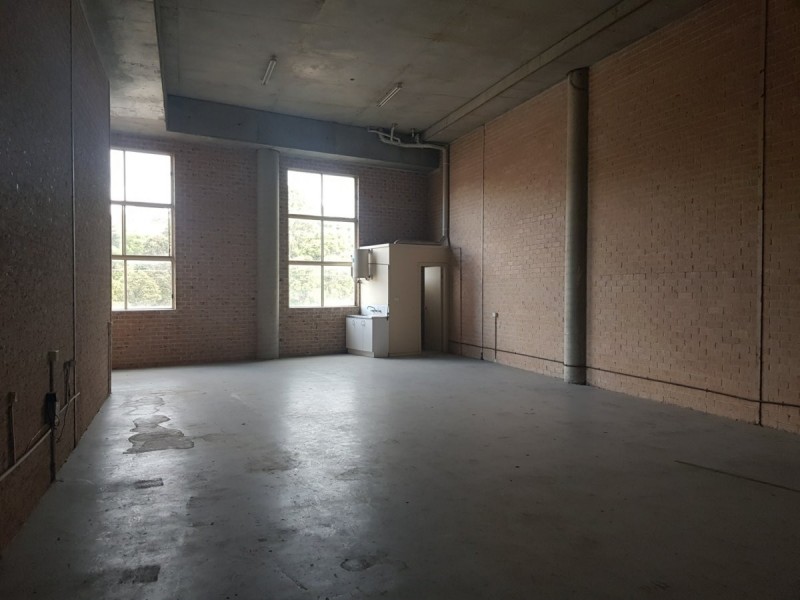 13/29 Leighton Place, Hornsby NSW 2077