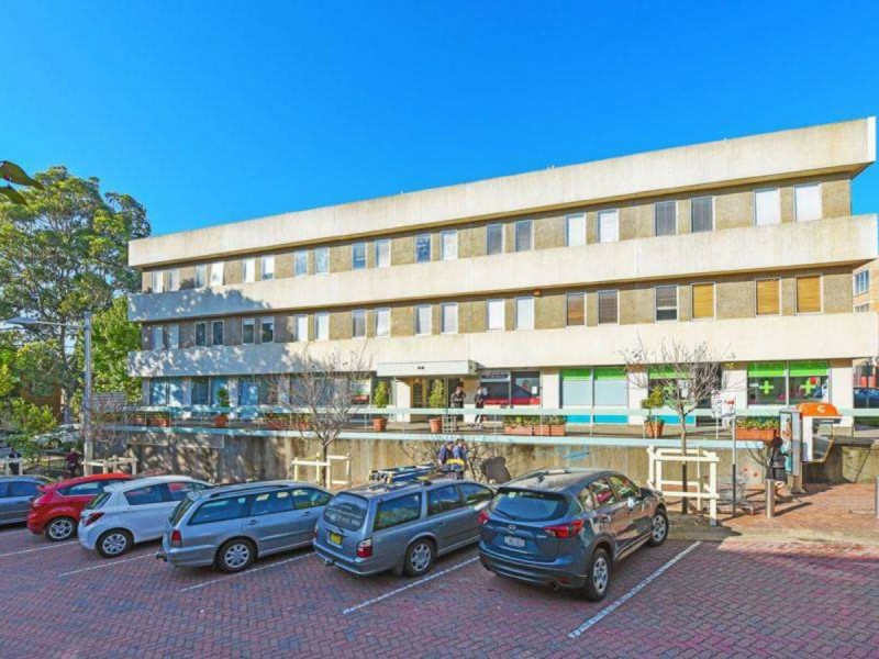 4C, 32-34 Florence Street, Hornsby NSW 2077