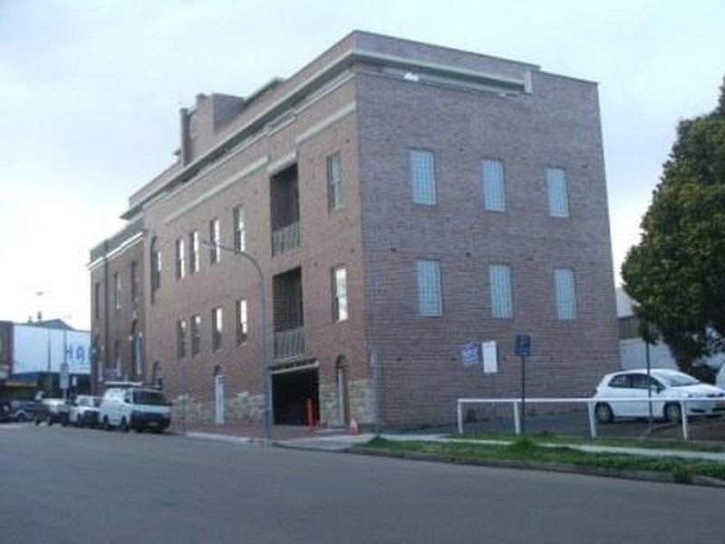 Suite 2/185 Pacific Highway, Hornsby NSW 2077