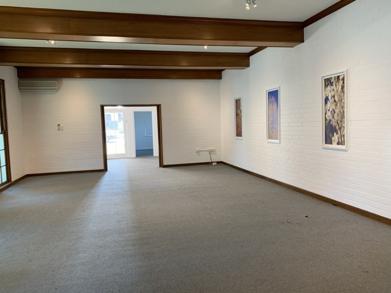 180 Pacific Highway, Hornsby NSW 2077