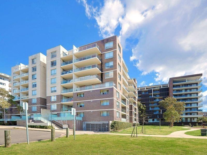 Unit 602/25-31 Orara Street, Waitara NSW 2077