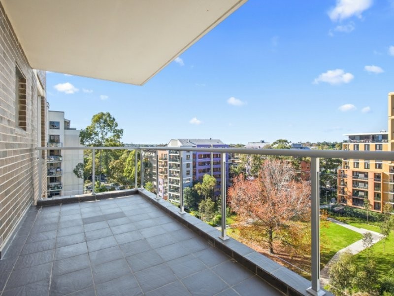 Unit 602/25-31 Orara street, Waitara NSW 2077
