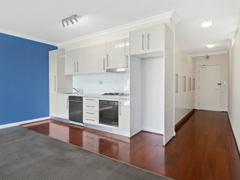 Unit 602/25-31 Orara street, Waitara NSW 2077