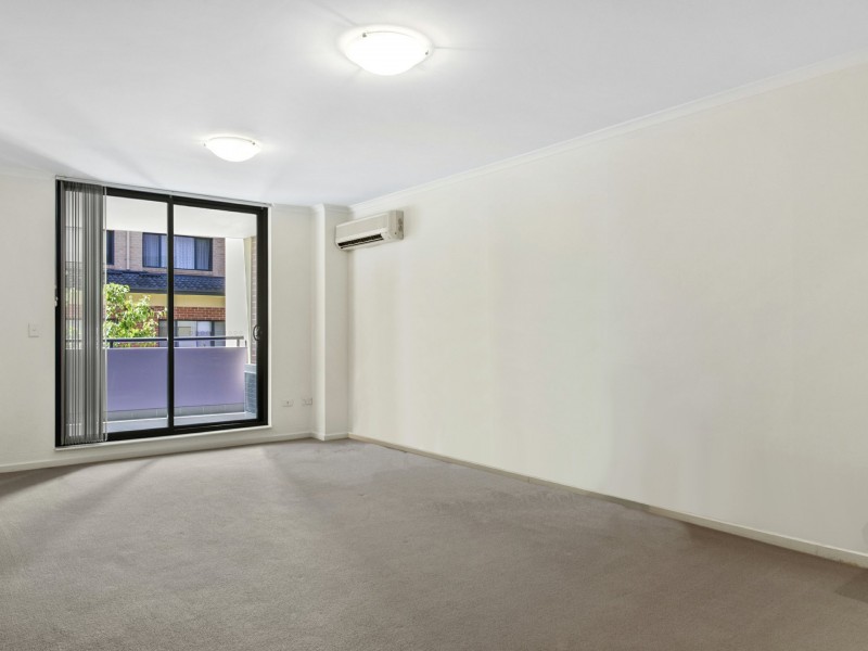 Unit 2304/32-36 Orara Street, Waitara NSW 2077