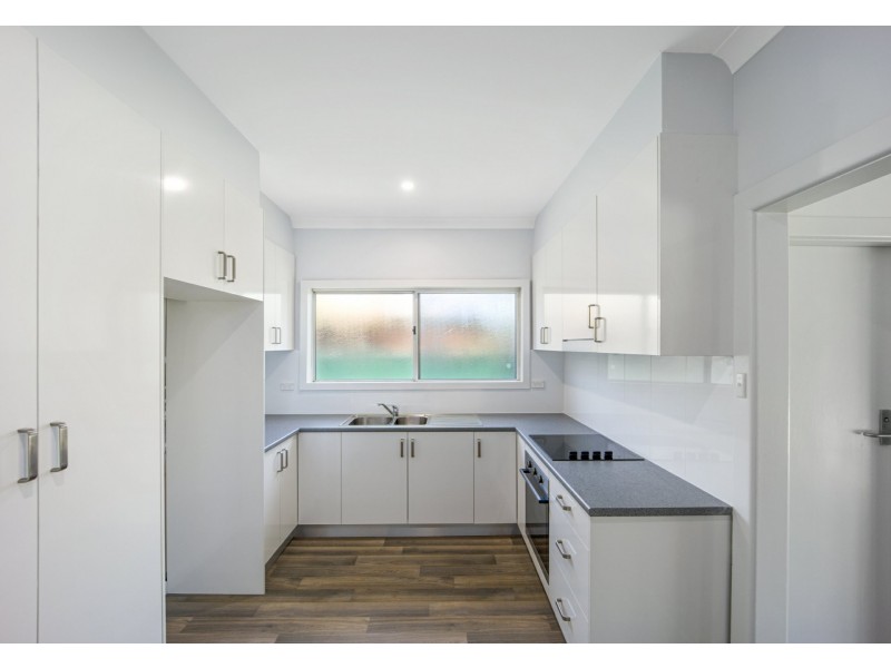 19 Carrington Avenue, Caringbah NSW 2229