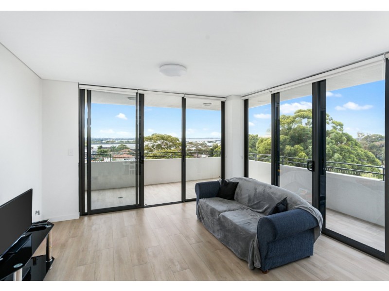 303/128 Willarong Road, Caringbah NSW 2229