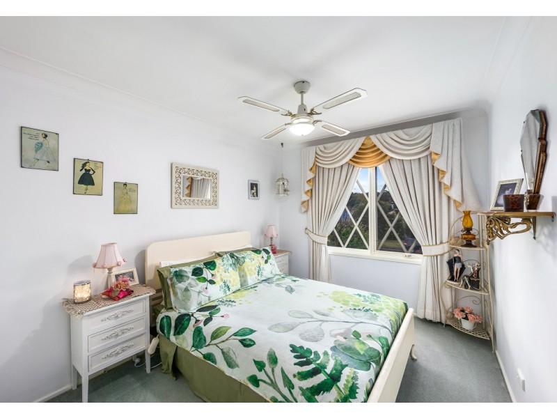 15 Glenell Street, Blaxland NSW 2774