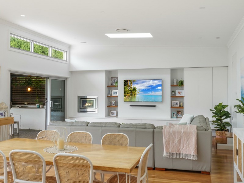 98 Caringbah Road, Caringbah South NSW 2229
