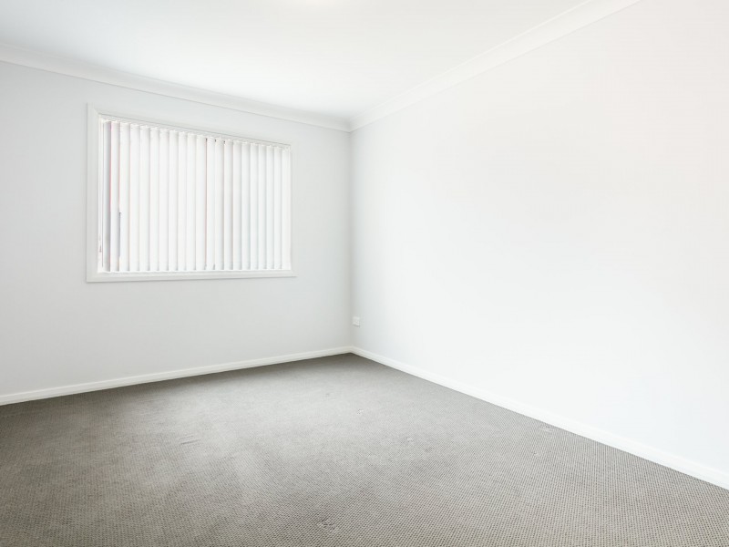 2/47 Parkes Street, Oak Flats NSW 2529