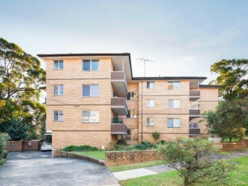 8/7 Curtis Street, Caringbah NSW 2229