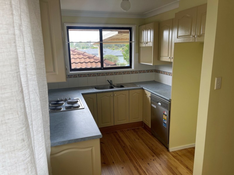 29 Campbell Close, Minto NSW 2566