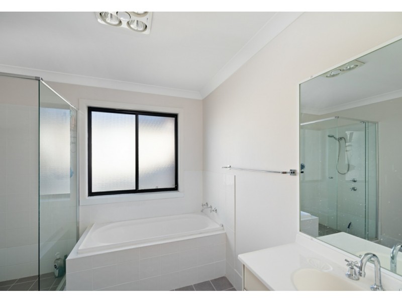 13 Gould Street, West Hoxton NSW 2171