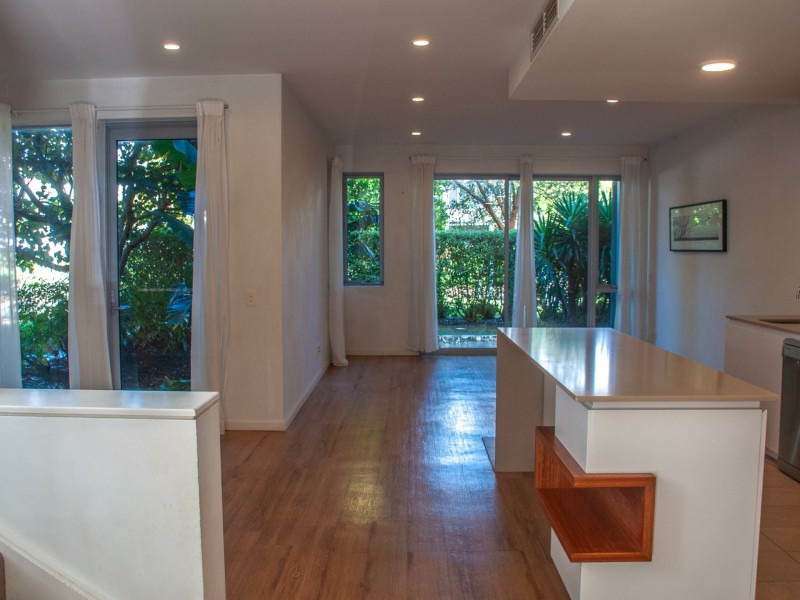 2111 Huntingdale Drive, Magenta NSW 2261