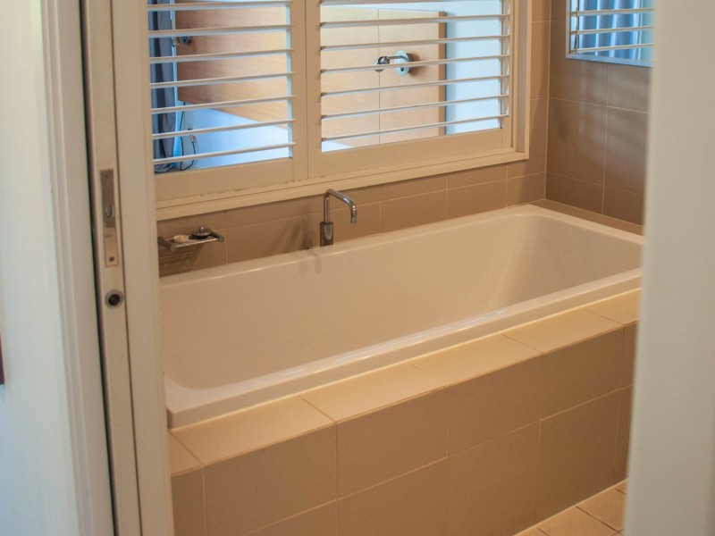 2111 Huntingdale Drive, Magenta NSW 2261