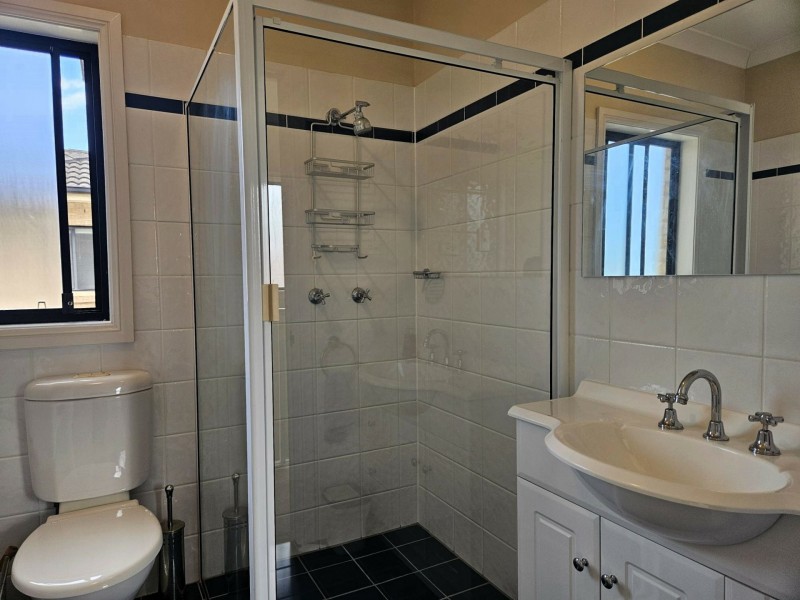 2 25-27 Taronga Parade, Caringbah NSW 2229