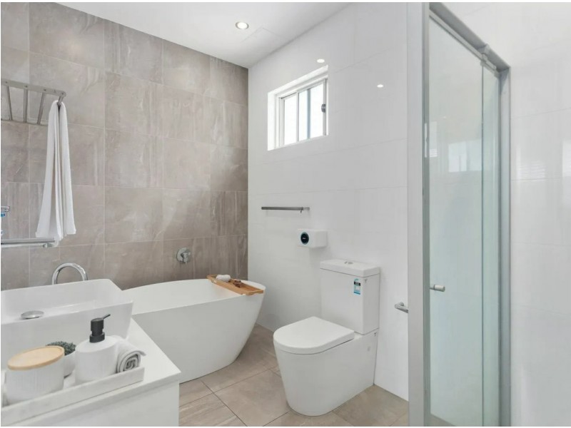 2/16-18 Dianella Street, Caringbah NSW 2229