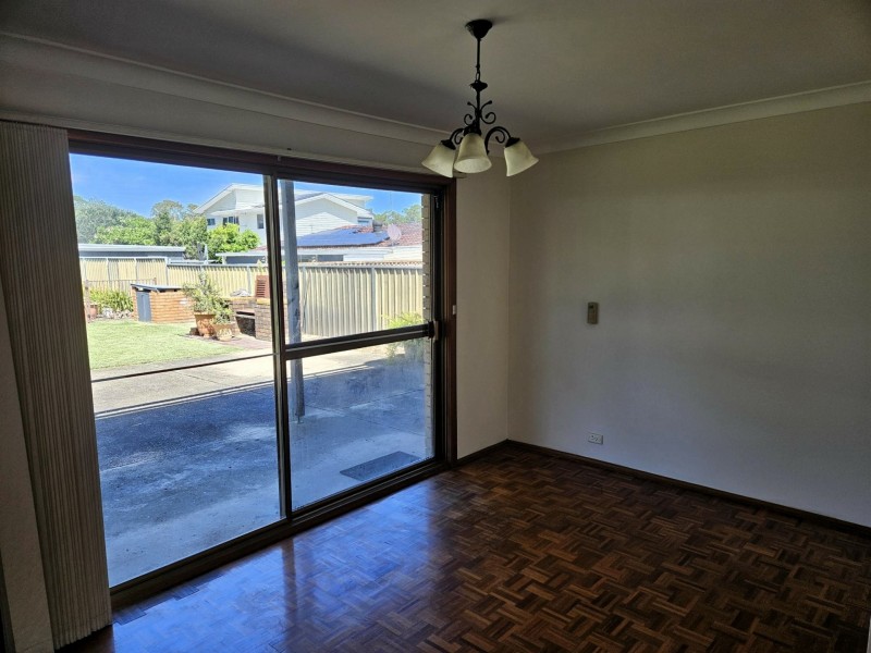 6 Lone Pine Avenue, Milperra NSW 2214