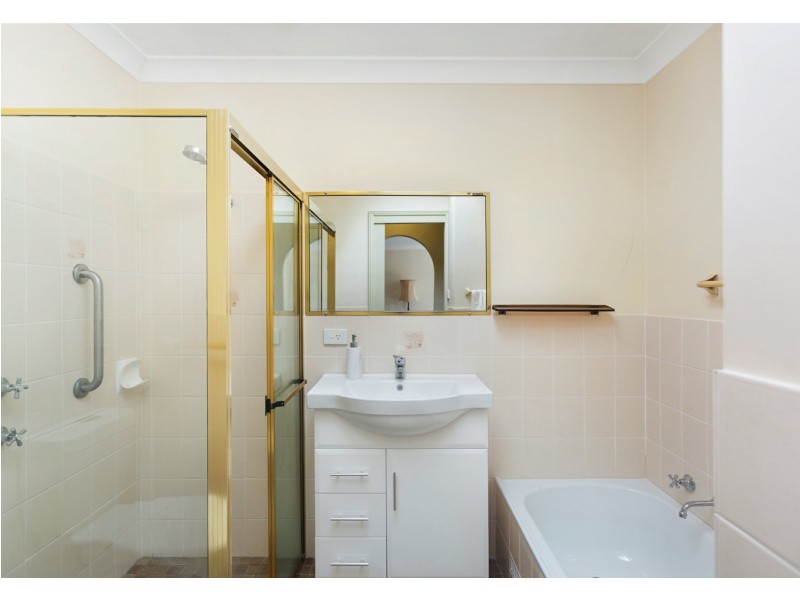 4/18-20 Nullaburra Street, Caringbah NSW 2229