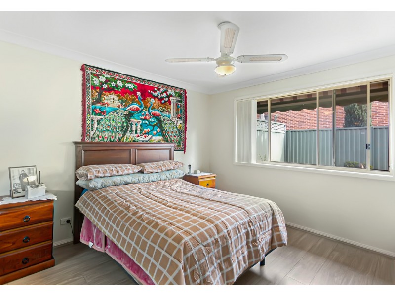 2/4 Bell Street, Panania NSW 2213