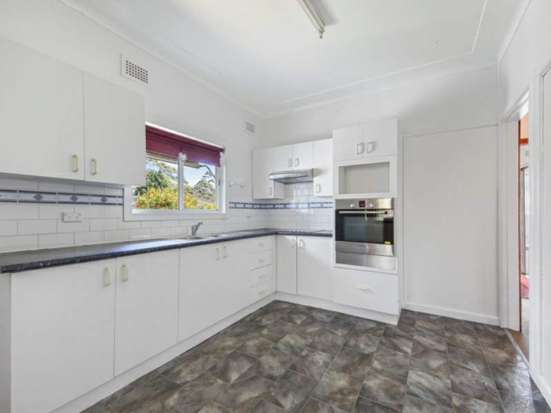 10 Flide Street, Caringbah NSW 2229