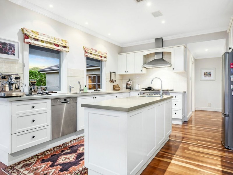 77 Sunnyside Drive, Ellis Lane NSW 2570