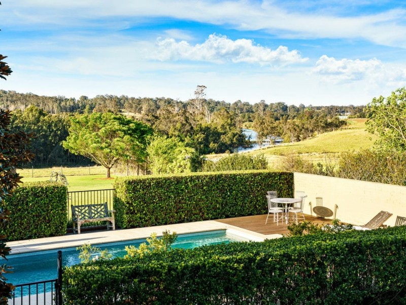 77 Sunnyside Drive, Ellis Lane NSW 2570