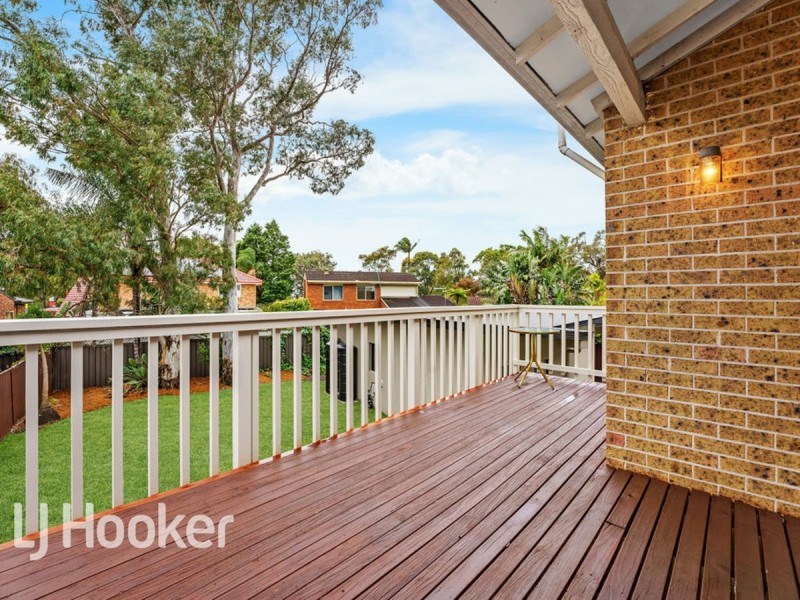 6 Roebuck Place, Illawong NSW 2234