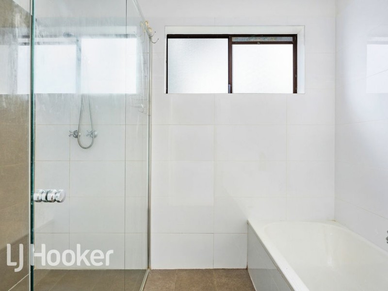 6 Roebuck Place, Illawong NSW 2234