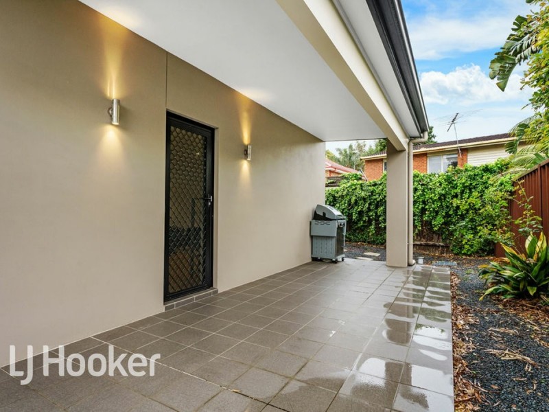6 Roebuck Place, Illawong NSW 2234