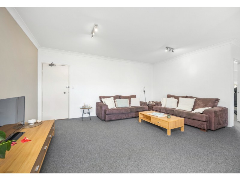 17/9-15 Mansfield Avenue, Caringbah NSW 2229