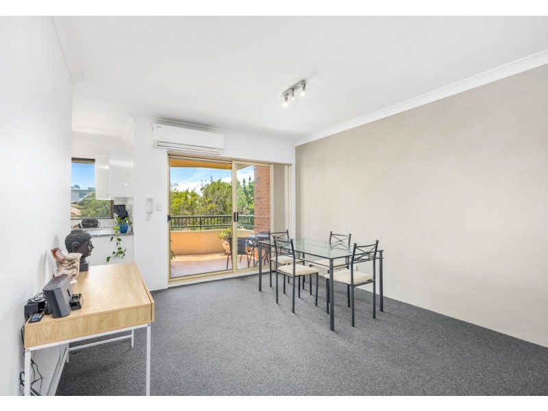17/9-15 Mansfield Avenue, Caringbah NSW 2229