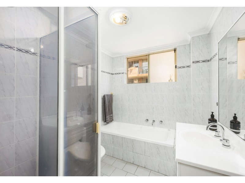 17/9-15 Mansfield Avenue, Caringbah NSW 2229