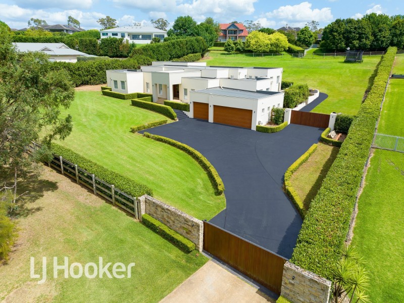 15 Harben Vale Circuit, Grasmere NSW 2570