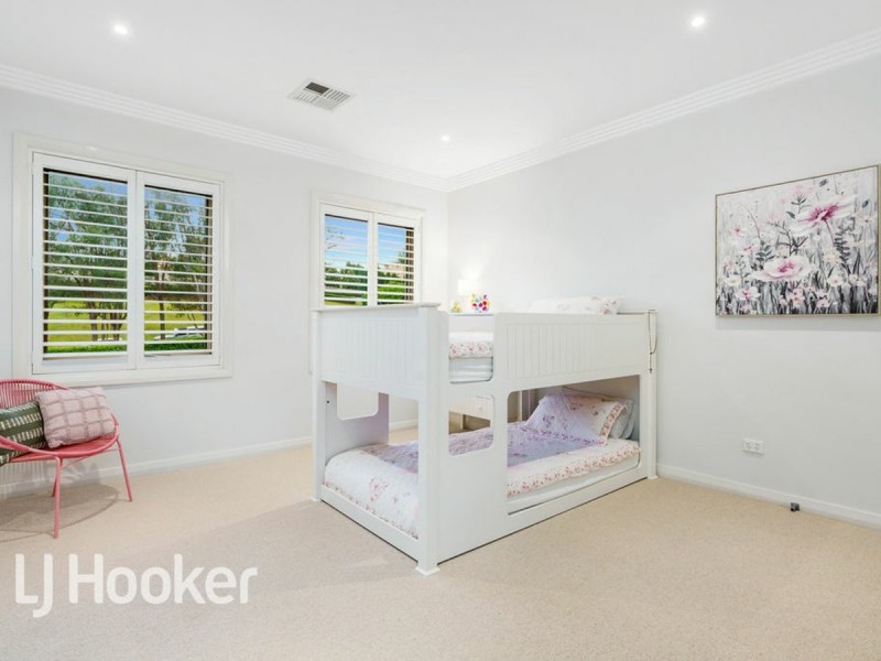 15 Harben Vale Circuit, Grasmere NSW 2570