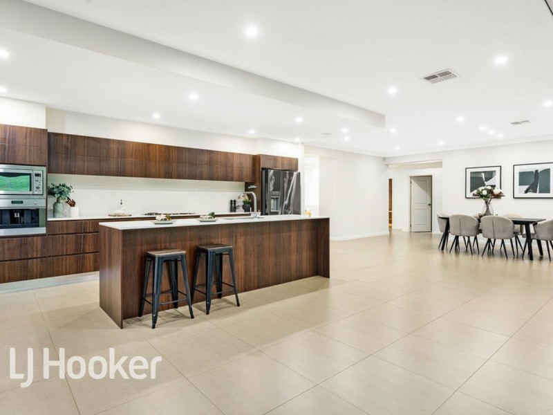 15 Harben Vale Circuit, Grasmere NSW 2570