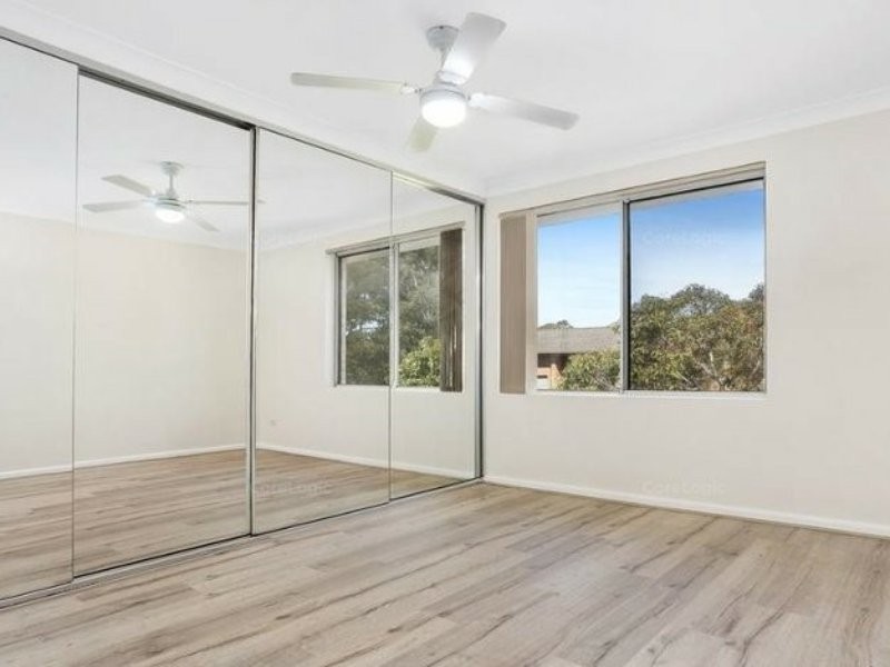 9/2-4 Curtis Street, Caringbah NSW 2229