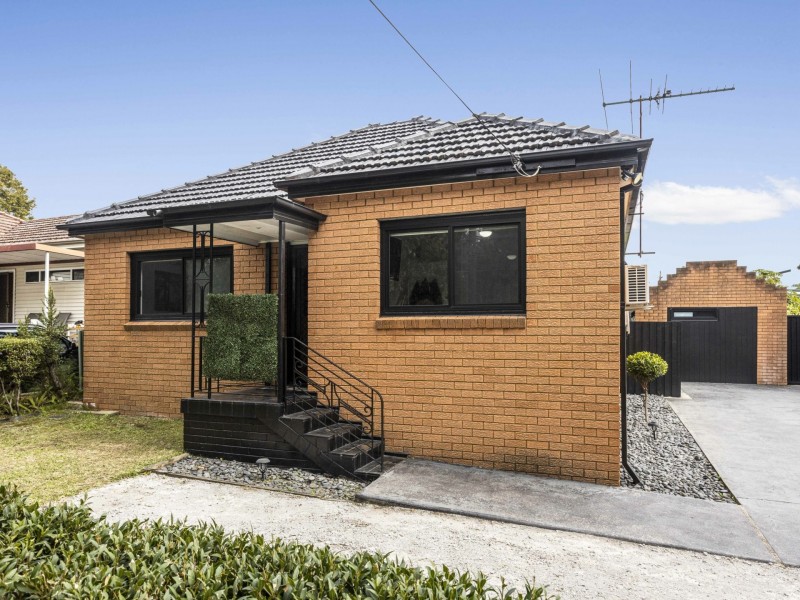 257 Taren Point Road, Caringbah NSW 2229