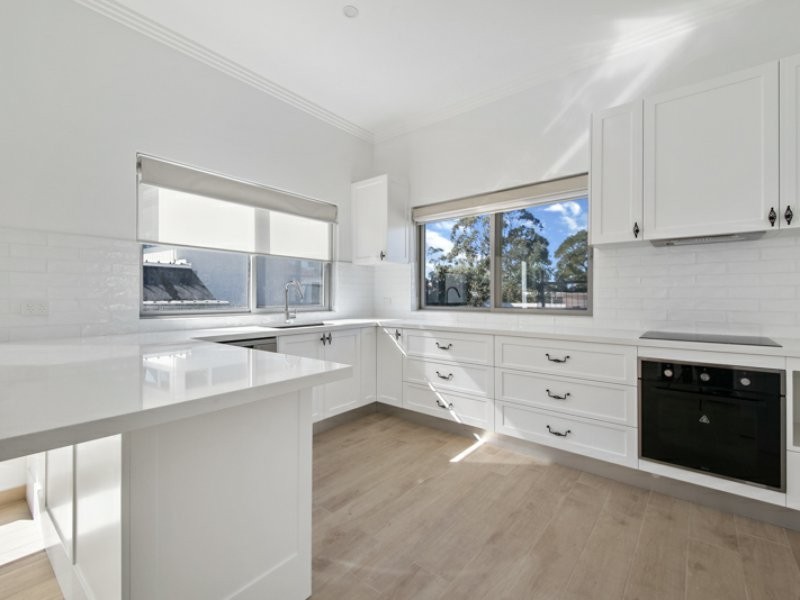 2A Beauford Avenue, Caringbah South NSW 2229