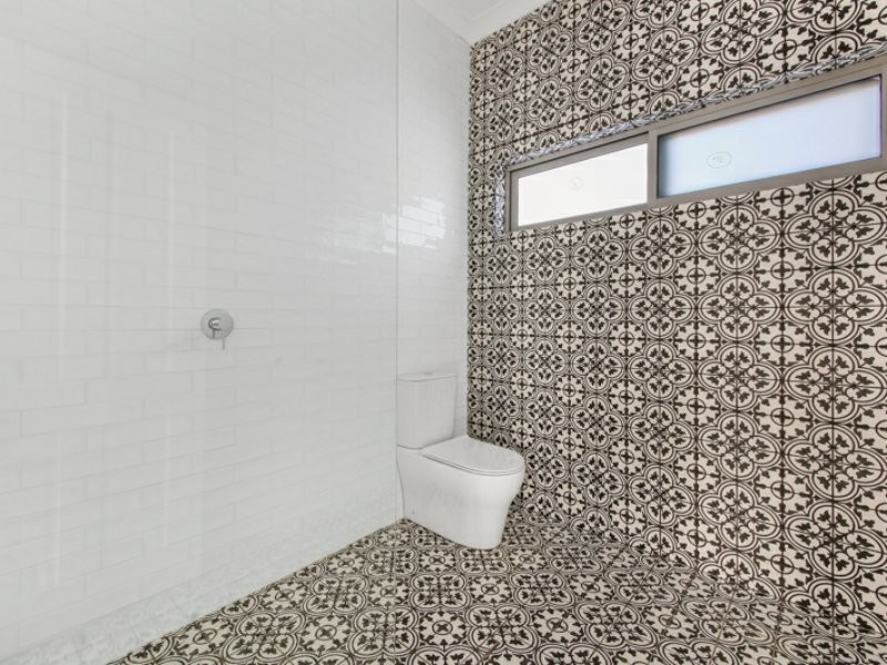 2A Beauford Avenue, Caringbah South NSW 2229