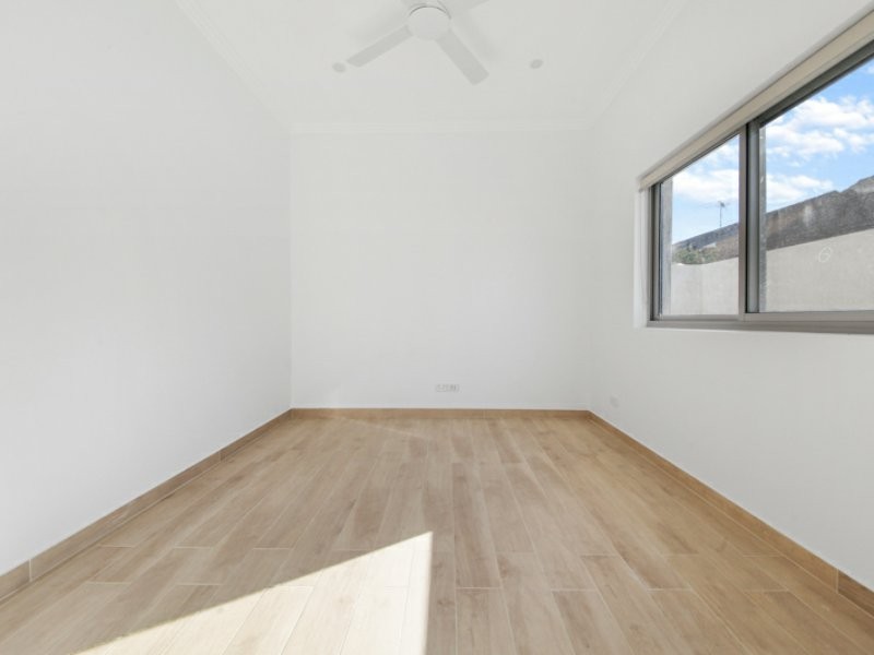 2A Beauford Avenue, Caringbah South NSW 2229