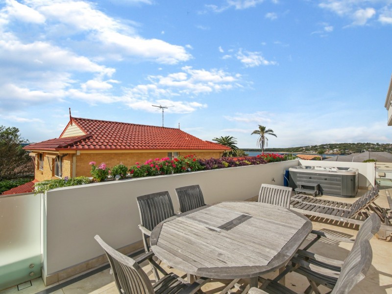 12 Jibbon Street, Cronulla NSW 2230