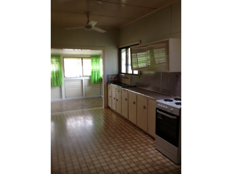 3 Herbert Street, Sadliers Crossing QLD 4305