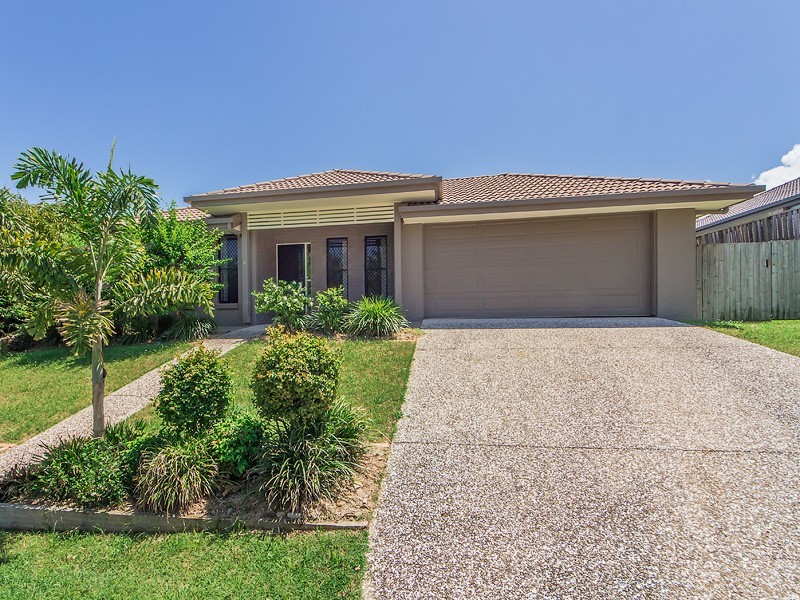 6 Bolingbroke Street East, Fernvale QLD 4306