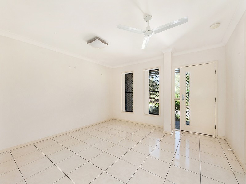 6 Bolingbroke Street East, Fernvale QLD 4306