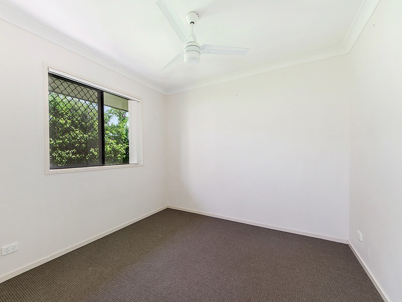 6 Bolingbroke Street East, Fernvale QLD 4306